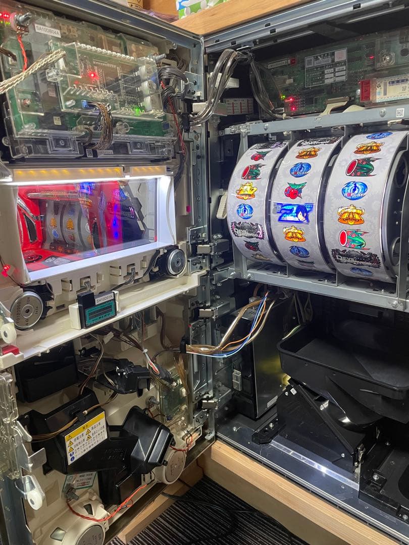 【むん】パチスロ 実機 デビルサバイバー2 最後の7日間