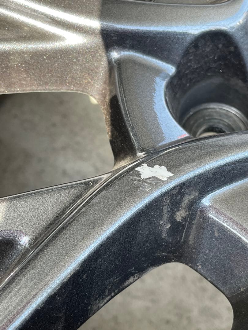 STI スポーツデザイン ブラックホイール 18インチ