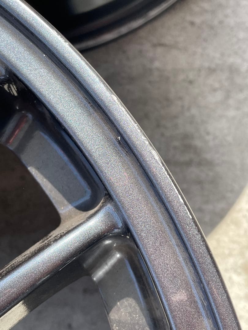 STI スポーツデザイン ブラックホイール 18インチ