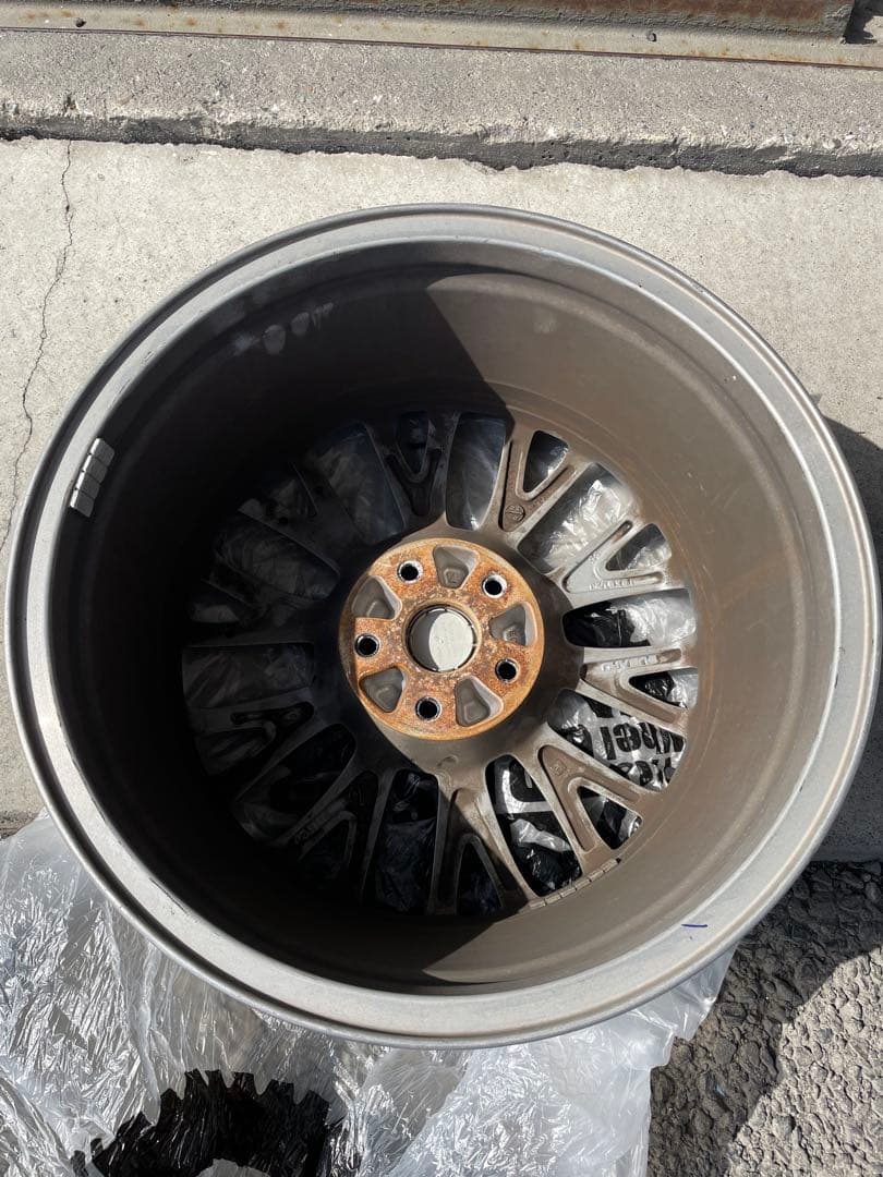 STI スポーツデザイン ブラックホイール 18インチ