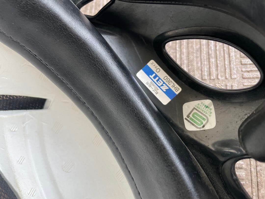 軟式野球　ヘルメット　8個　収納ケース付き