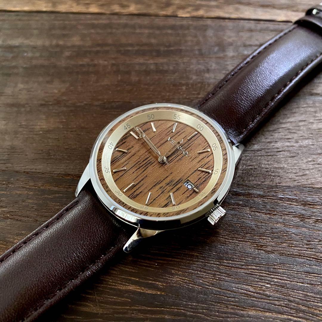 VEJRHOJ(ヴェアホイ) A04 walnut 機械式時計　オートマチック
