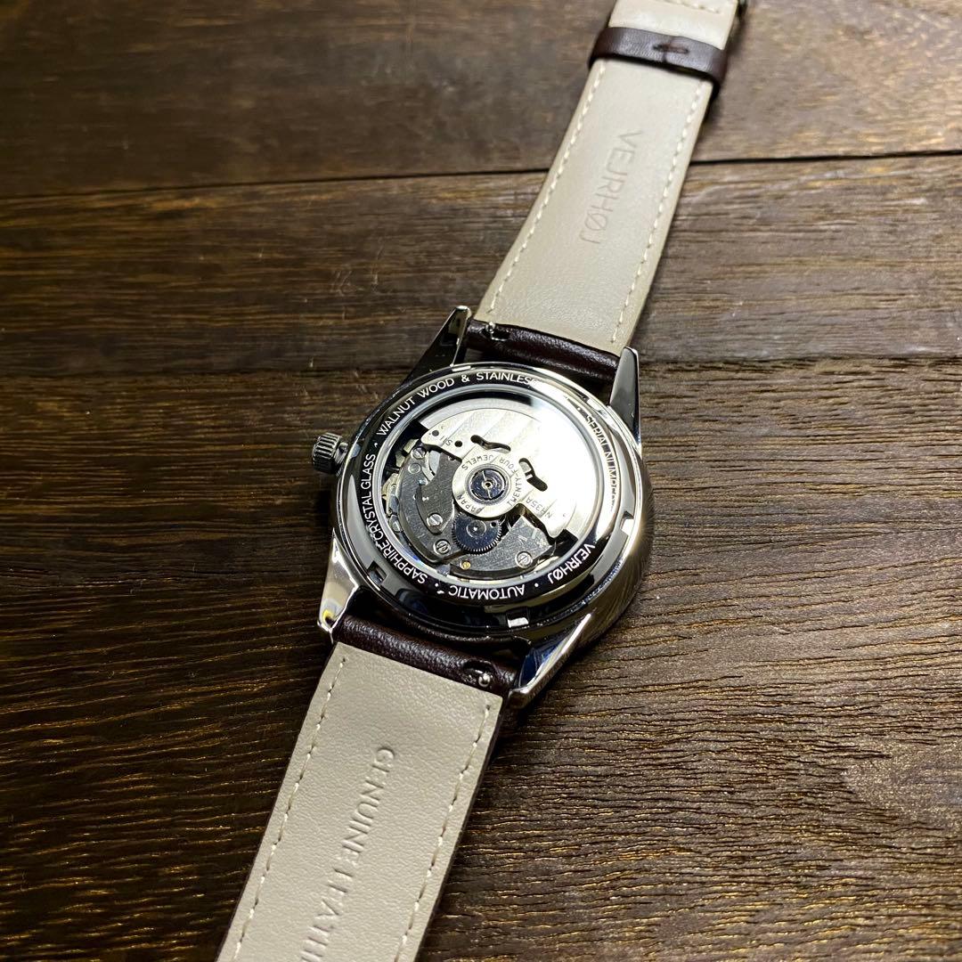 VEJRHOJ(ヴェアホイ) A04 walnut 機械式時計　オートマチック