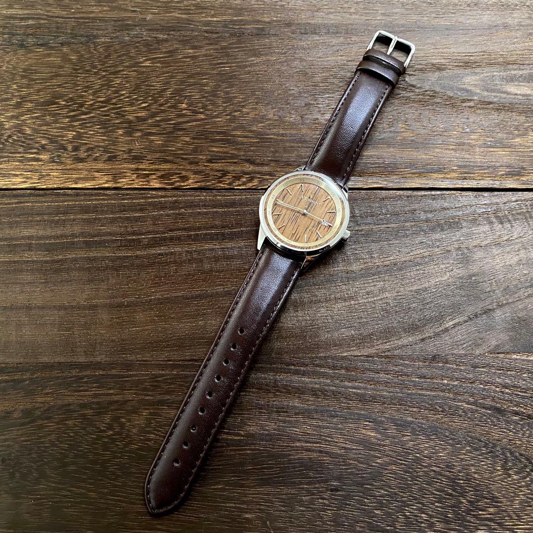 VEJRHOJ(ヴェアホイ) A04 walnut 機械式時計　オートマチック