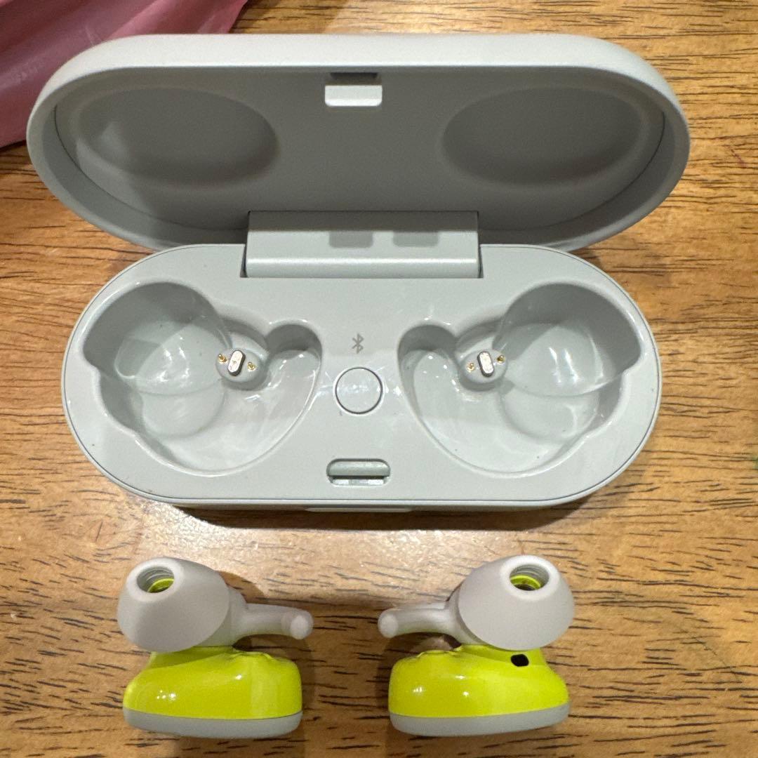 イヤホン BOSE Sport Earbuds