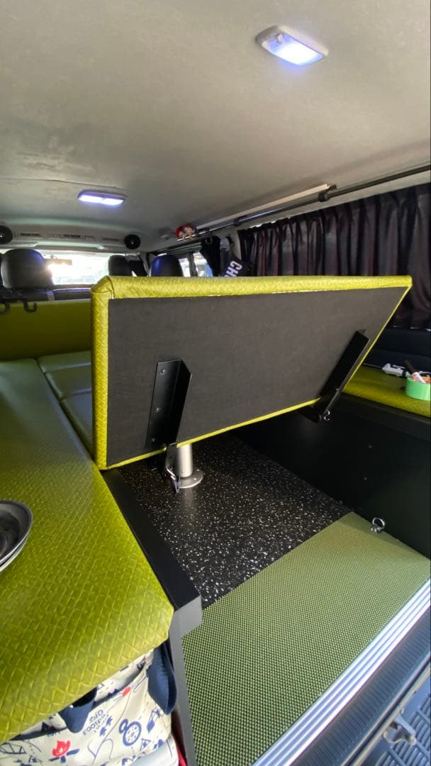 ベットリクライニングキット　ハイエース　レジアスエース　キャラバン　汎用