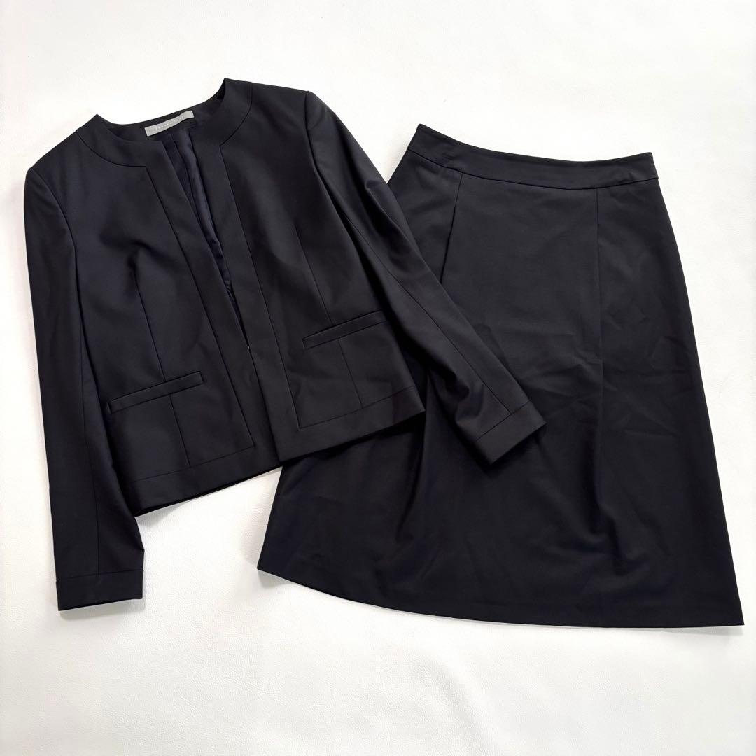 美品 セオリーリュクス エグゼクティブ ノーカラー スカートスーツセット S M