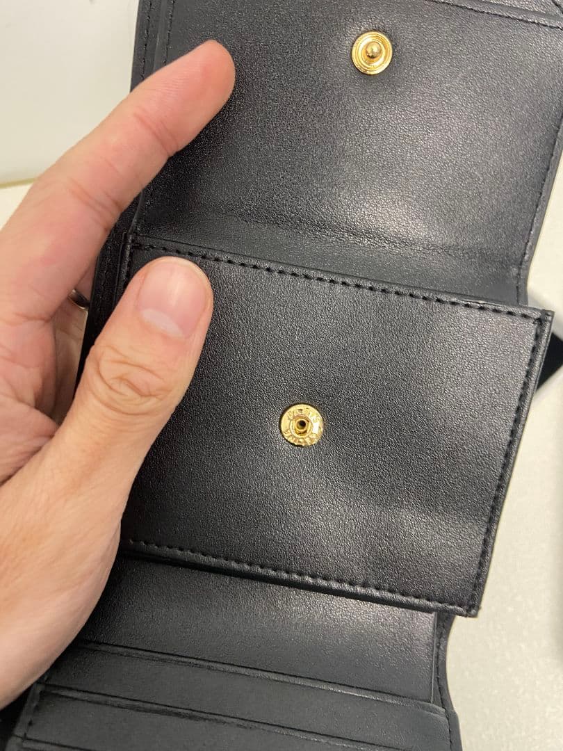 CELINE　ブラック　三つ折り財布