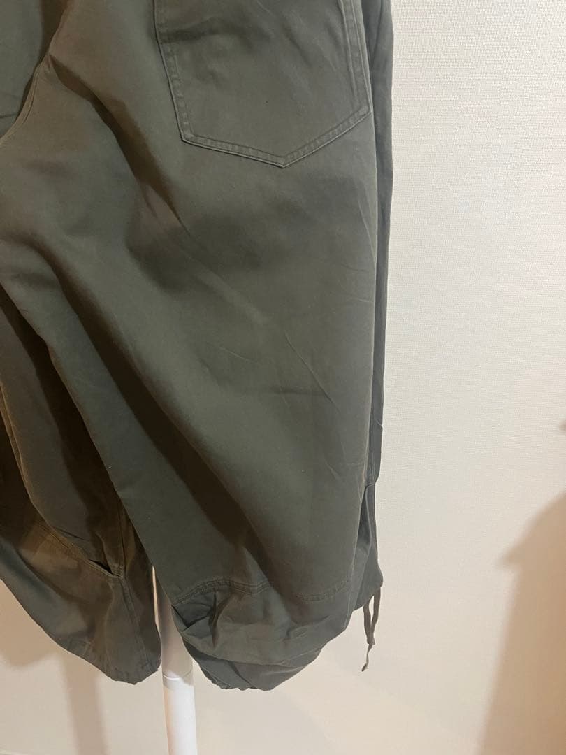 Y’s Project カーキ 七分丈 ワイドパンツ ドローコード付き