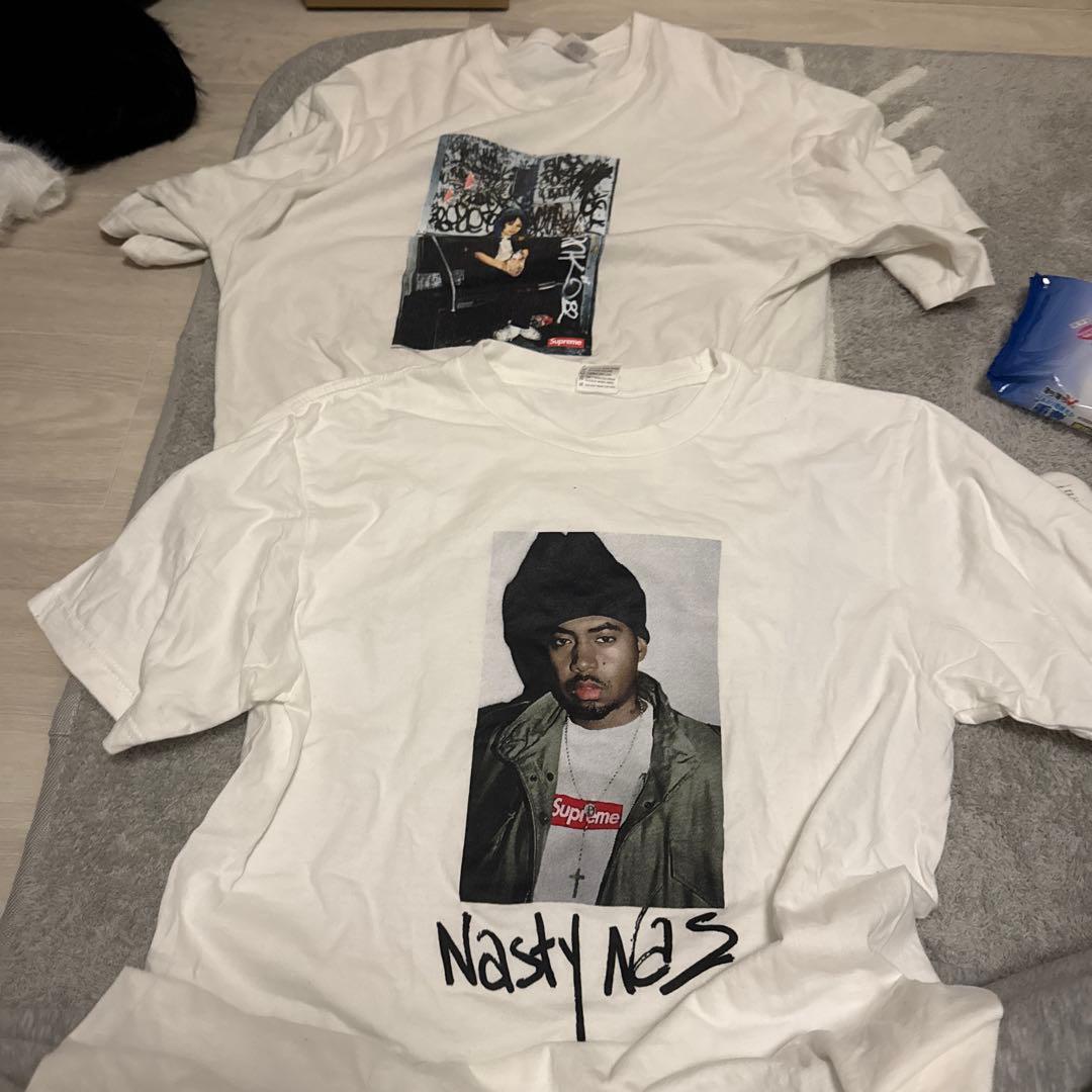 シュプリームグラフィックTシャツ