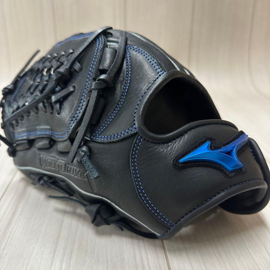 ミズノ　一般軟式用ウィルドライブ ブルー　オールラウンド用　左投げ　新品