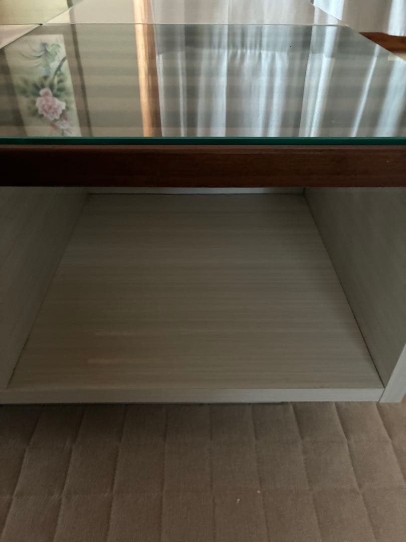 美品　ガラスと木材のセンターテーブル