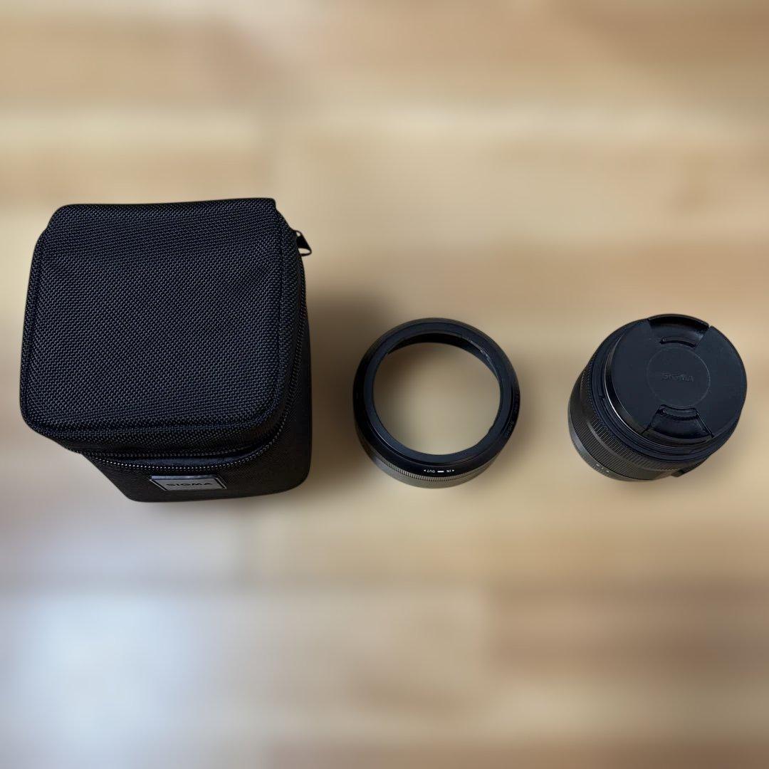 シグマ 30mm F1.4 DC HSM/Art キャノンEF-Sマウント用