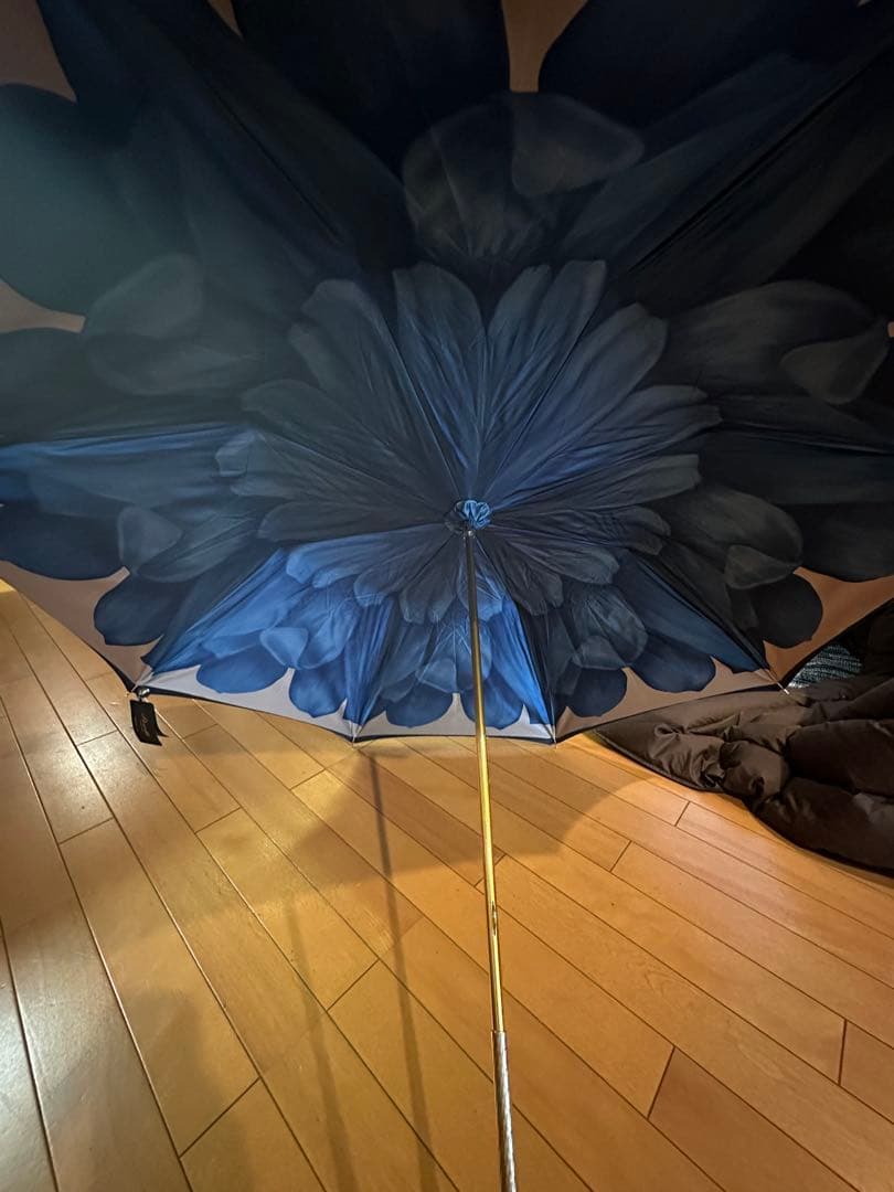 Pasotti 花びら模様 ネイビー折りたたみ傘