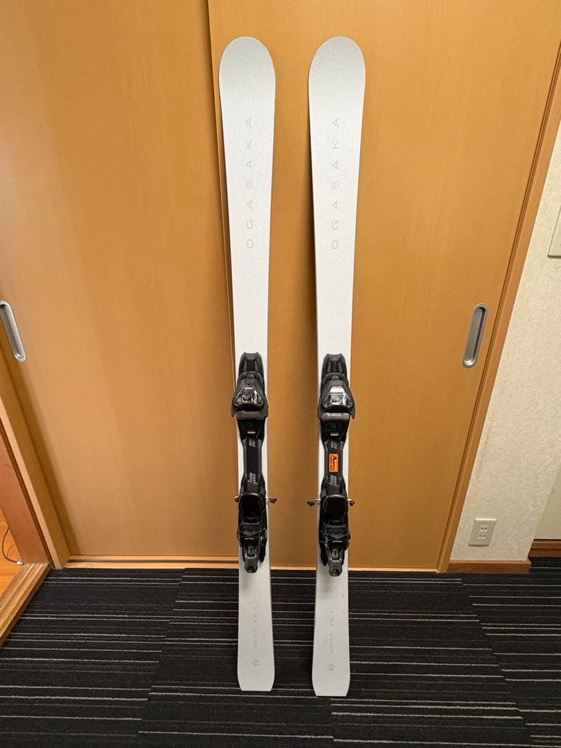 OGASAKA スキー板