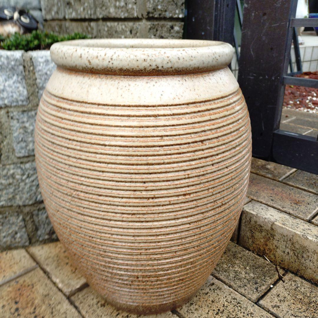 信楽焼　壺型千段傘立