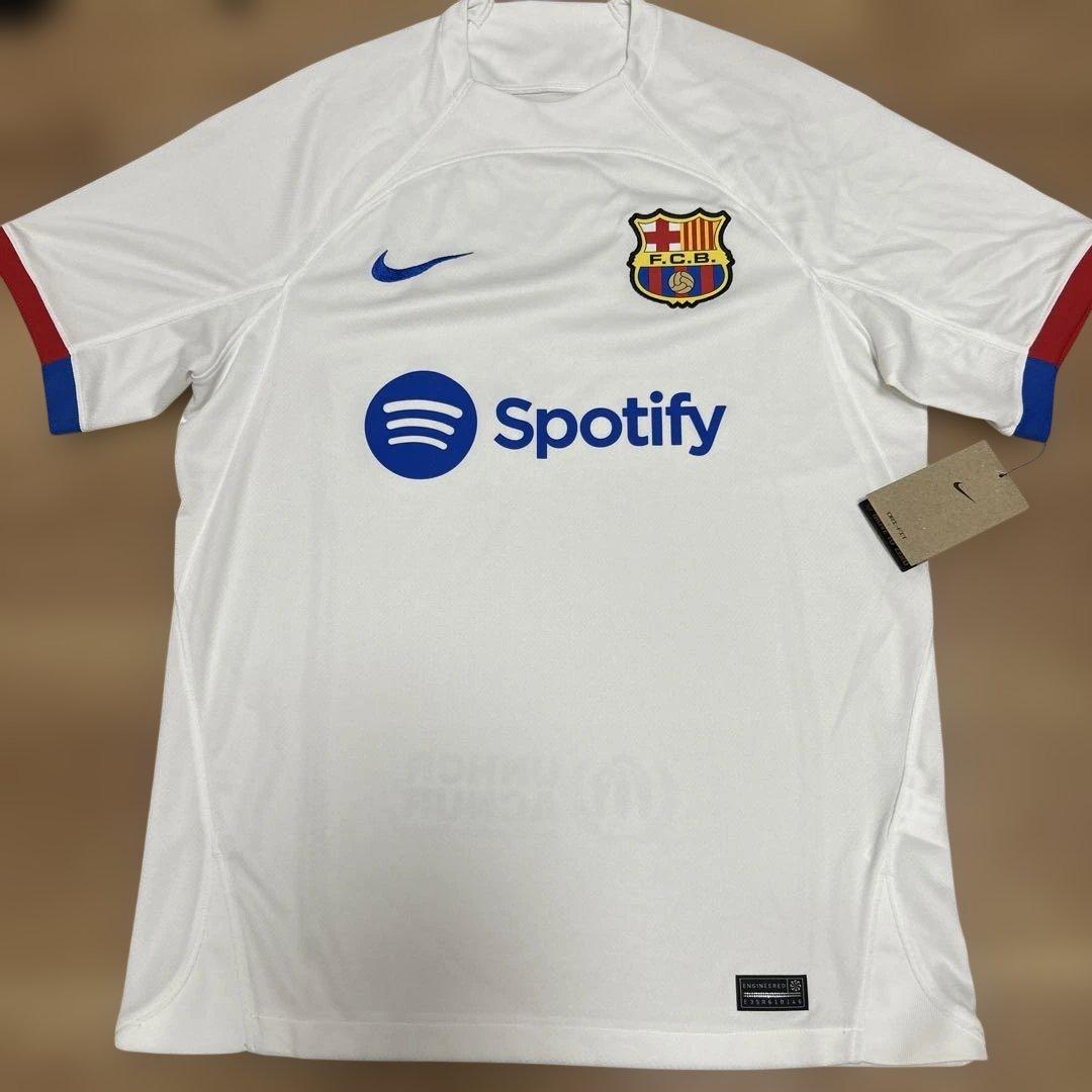 NIKE ナイキ　バルサ　バルセロナ　ユニフォーム　Tシャツ　新品　M