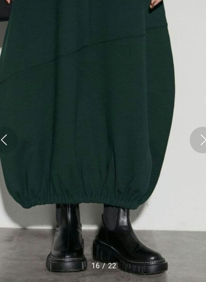 UN3D.　コクーンニットワンピース