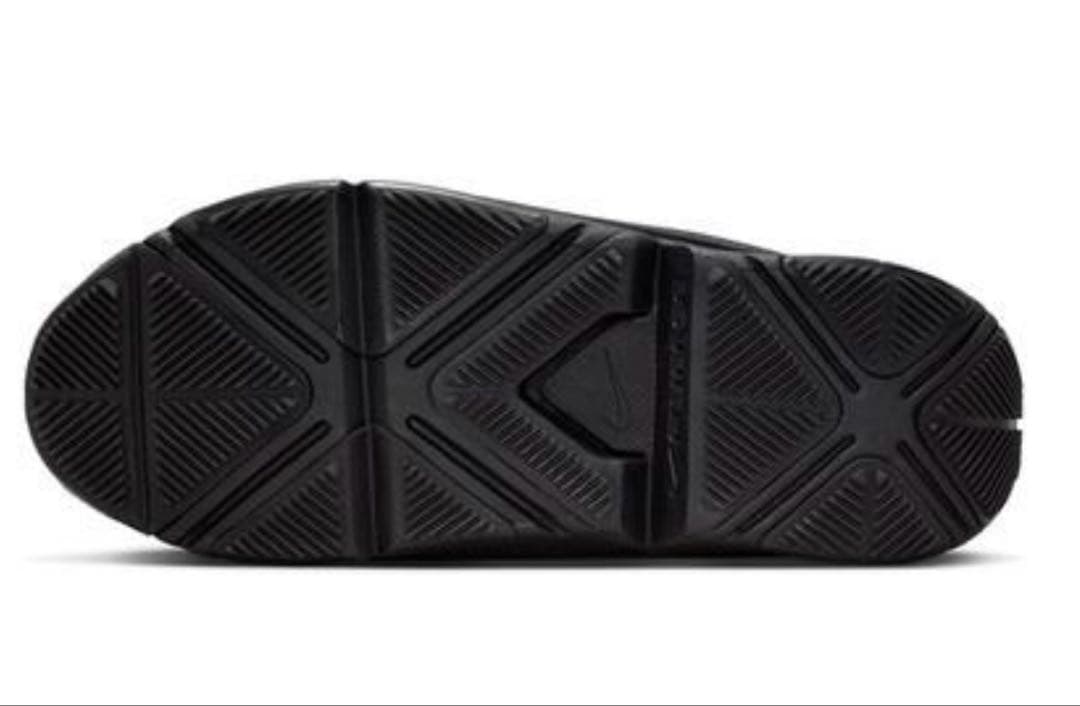 1/10迄　新品　NIKE ナイキ　ゴー　フライイーズ