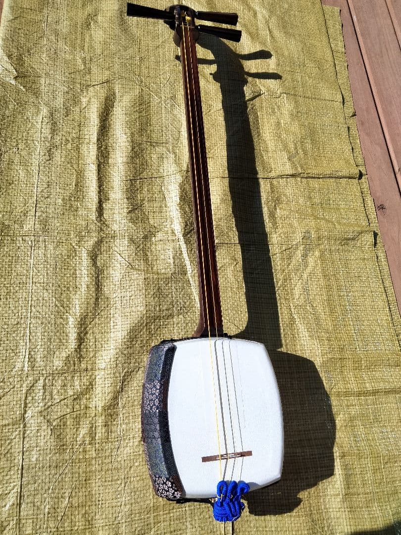 紅木 高級 三味線 紅木糸巻 両面犬皮