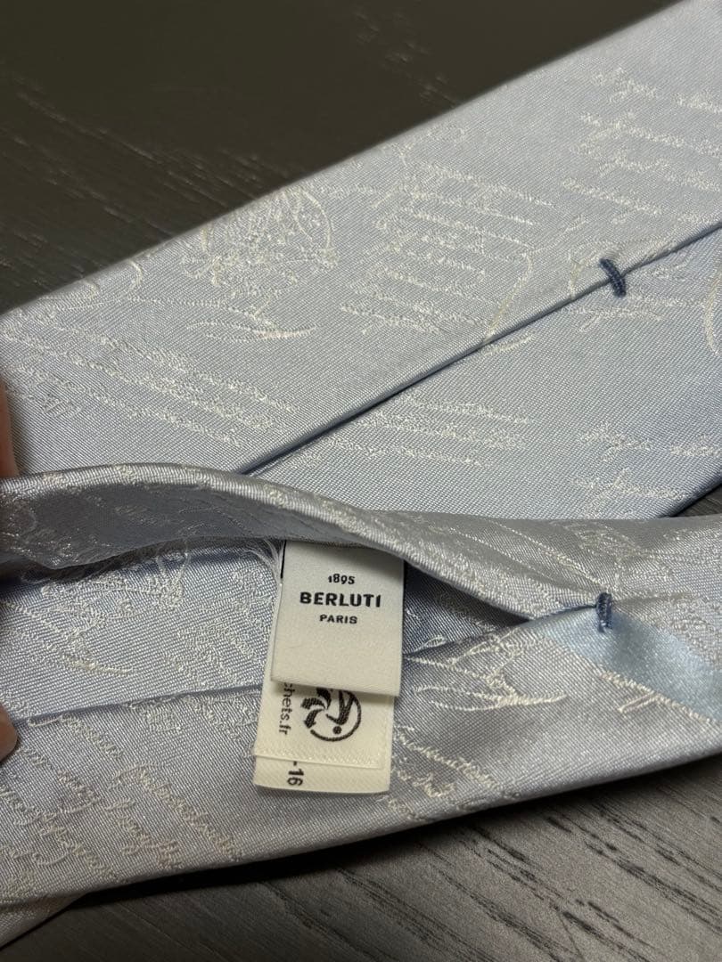 最終値下げ 美品 BERLUTI ベルルッティ スクリットタイ ネクタイ