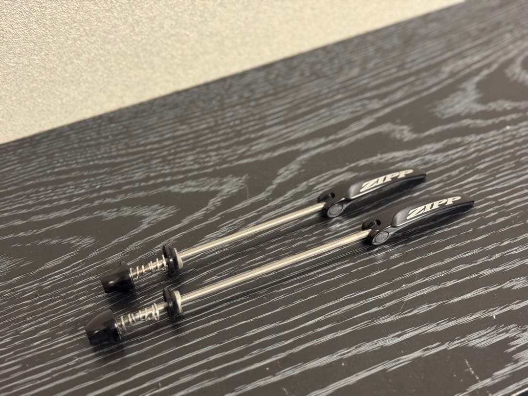 ZIPP202 カーボンホイール チューブラー シマノ11〜12速　リムブレーキ