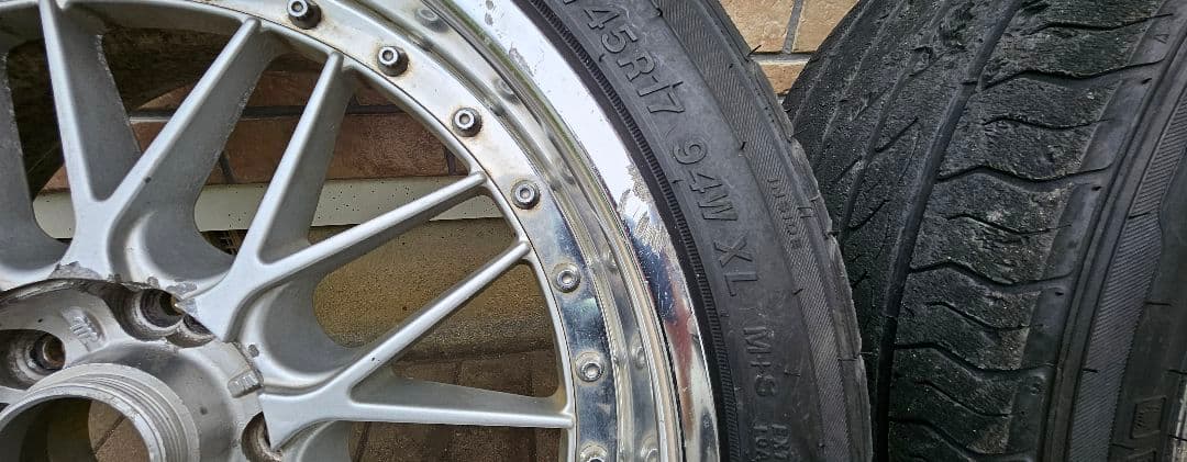 s*o様 メーカー不明　メッシュホイール