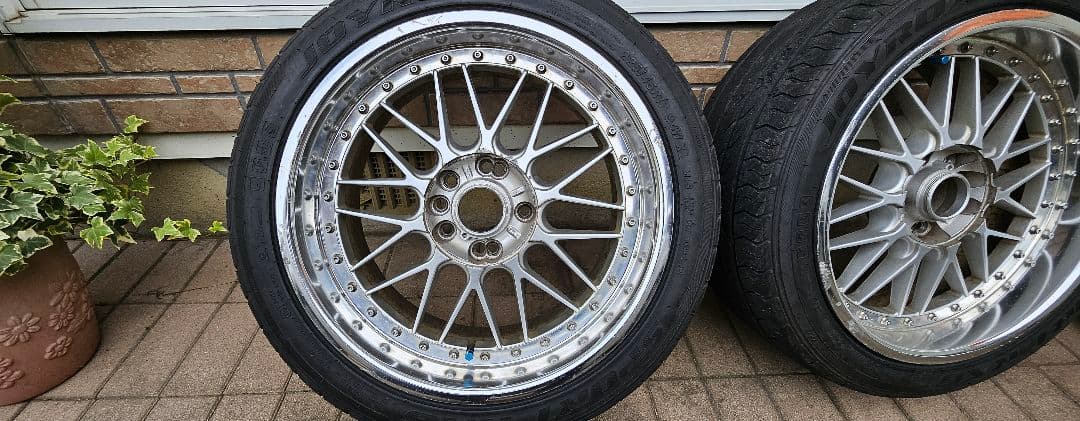 s*o様 メーカー不明　メッシュホイール