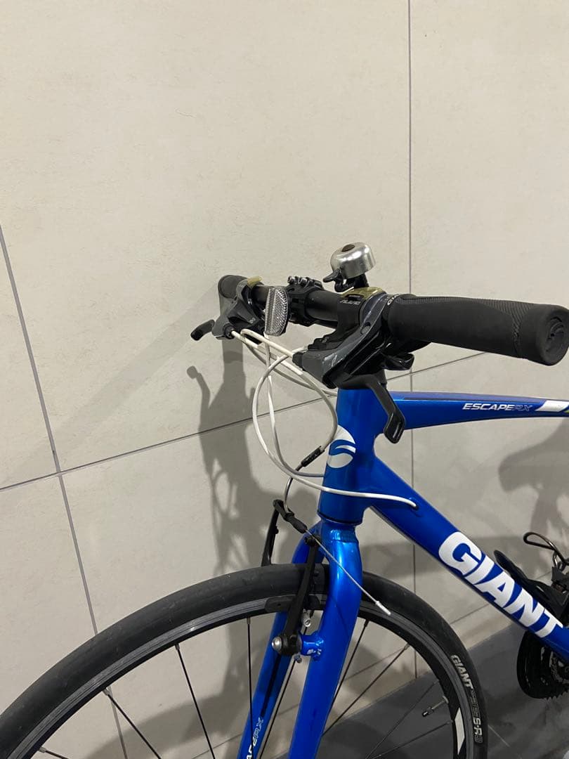 美品！giant escape rx3クロスバイク　ジャイアント　エスケープr3