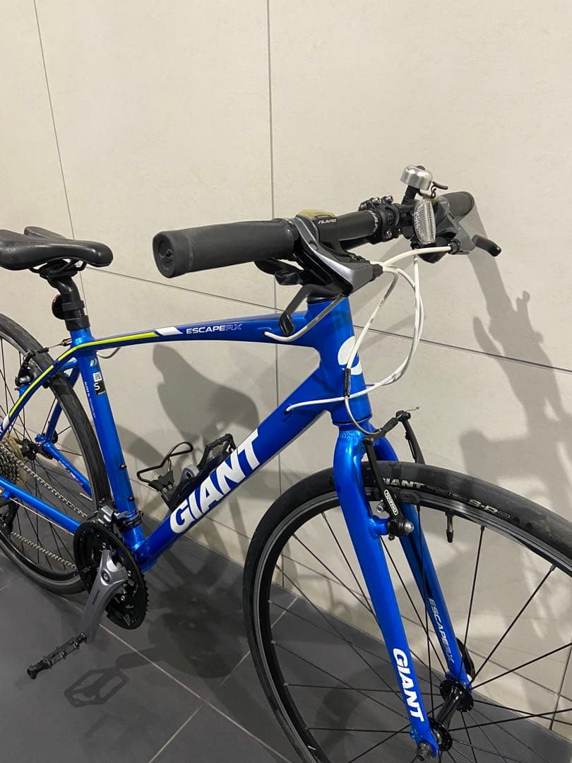 美品！giant escape rx3クロスバイク　ジャイアント　エスケープr3