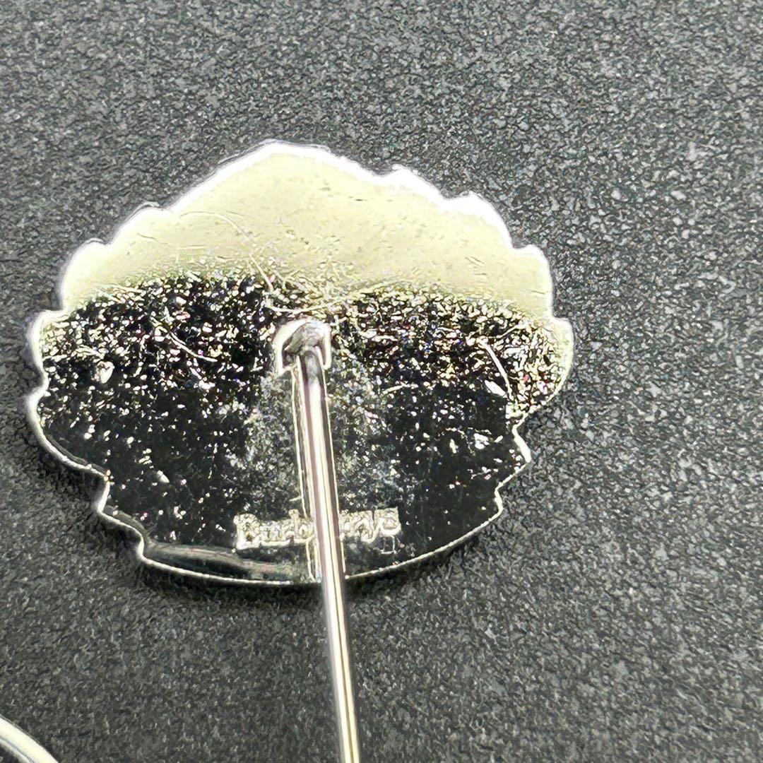 極美品　バーバリー　シルバーにゴールドホースロゴ　ラペルピン　ピンブローチ