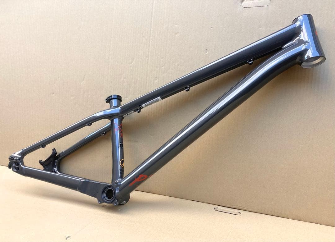 新品同様!! 2021 スペシャライズド P.3 / ダートジャンプ