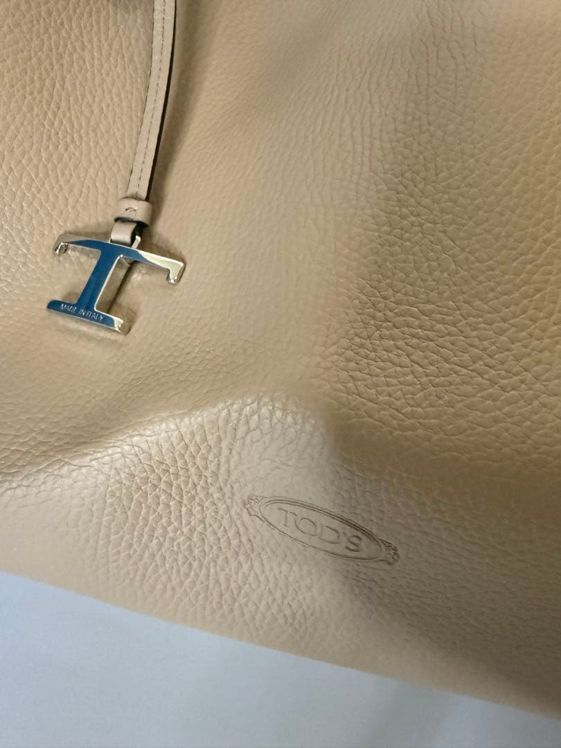 【TOD’Sのレザートート】