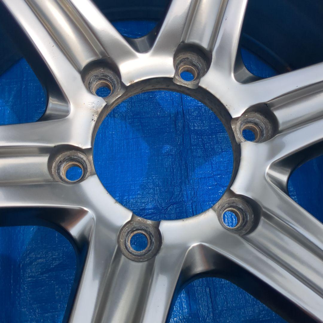 アーバンスポーツ ４本 ハイエース 送料込み可能