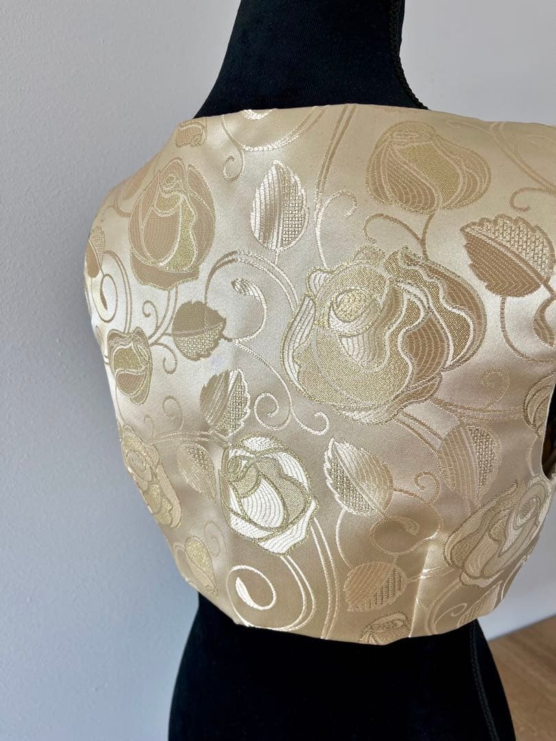 フラメンコ クリーム色ブロケード生地　チャレコ チャケタ　スペイン製