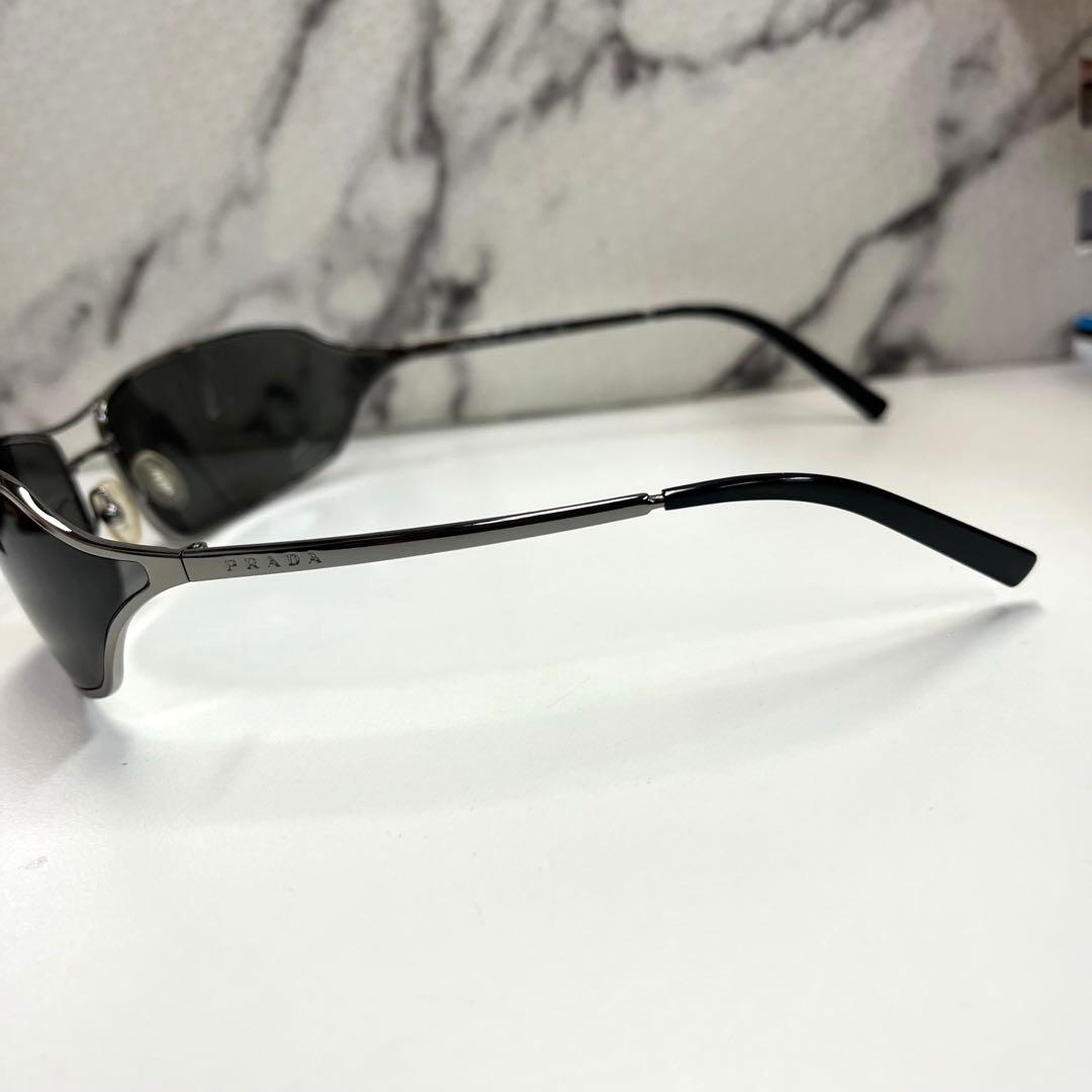 愛*華様 PRADA SPR60E 5AV-1A1 ブラック サングラス プラダ