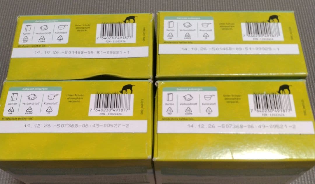 Holle ホレ Bio 山羊 ( ヤギ ) の粉ミルク Step1 x4箱