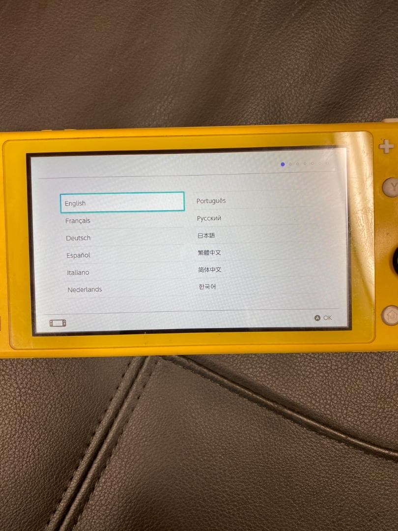Nintendo Switch Lite イエロー 焦げ跡あり
