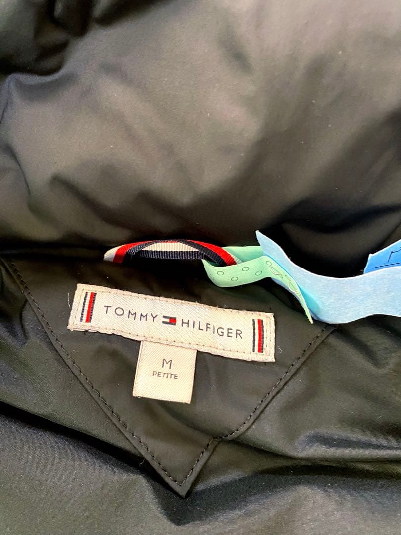   【ファー付き黒ダウンロングコート】