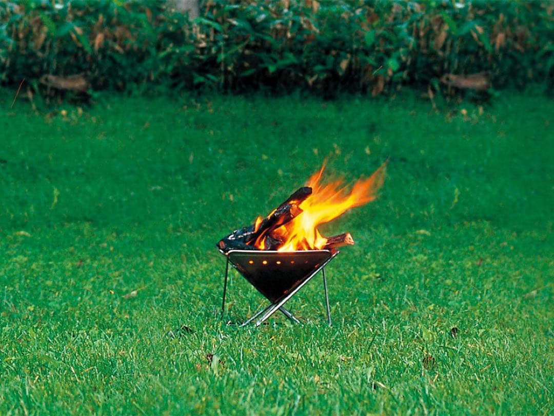 焚火台 M [2-3人用](ST-033R) スノーピーク【未使用新品】