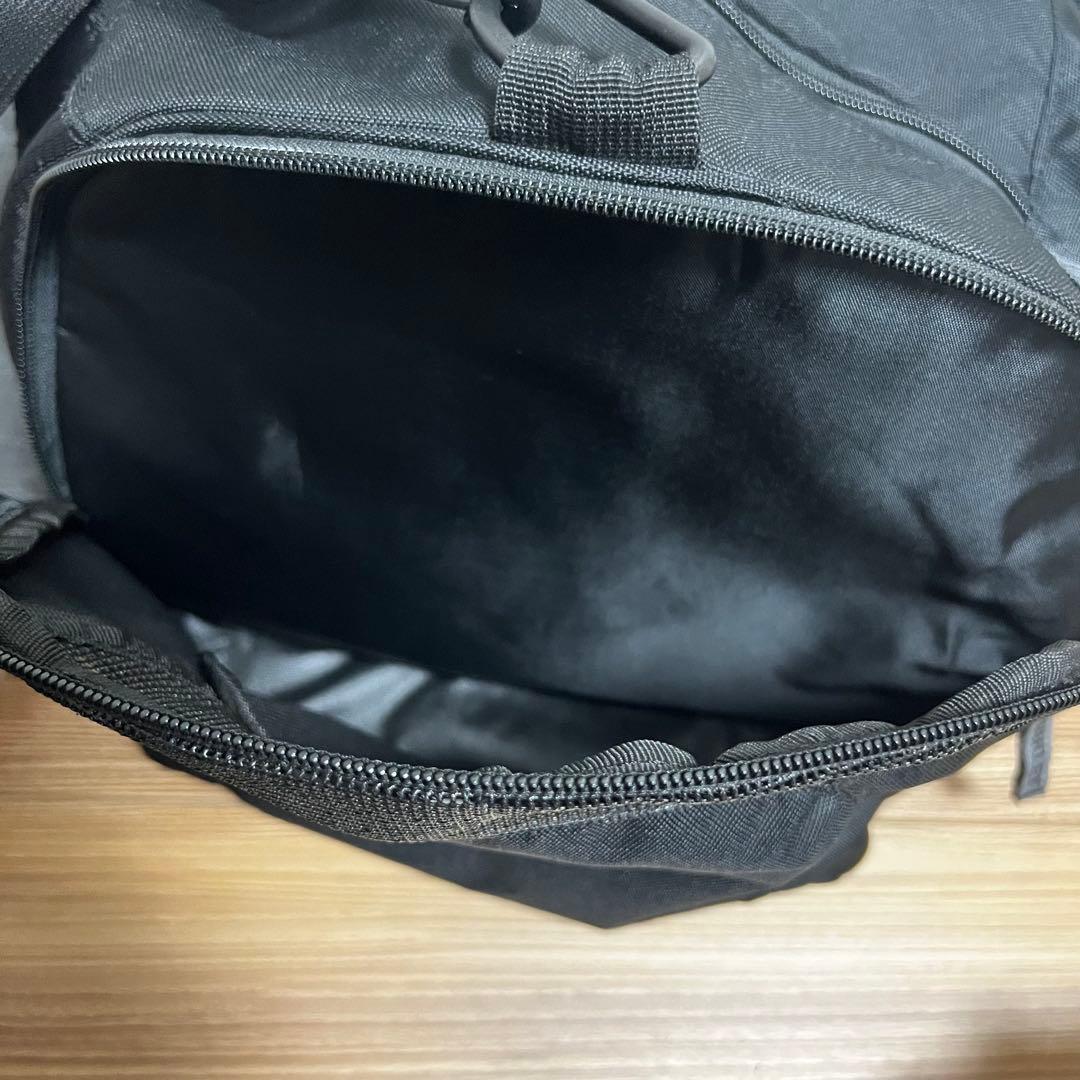 Oakley ブラック ボストンバッグ