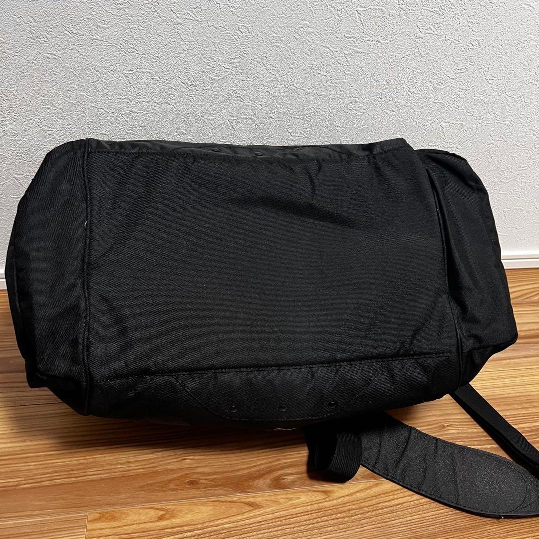 Oakley ブラック ボストンバッグ
