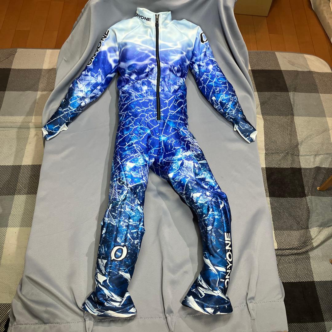 【美品】ONYONE スキーウェア　160サイズ　ジュニアレーシングワンピ ース