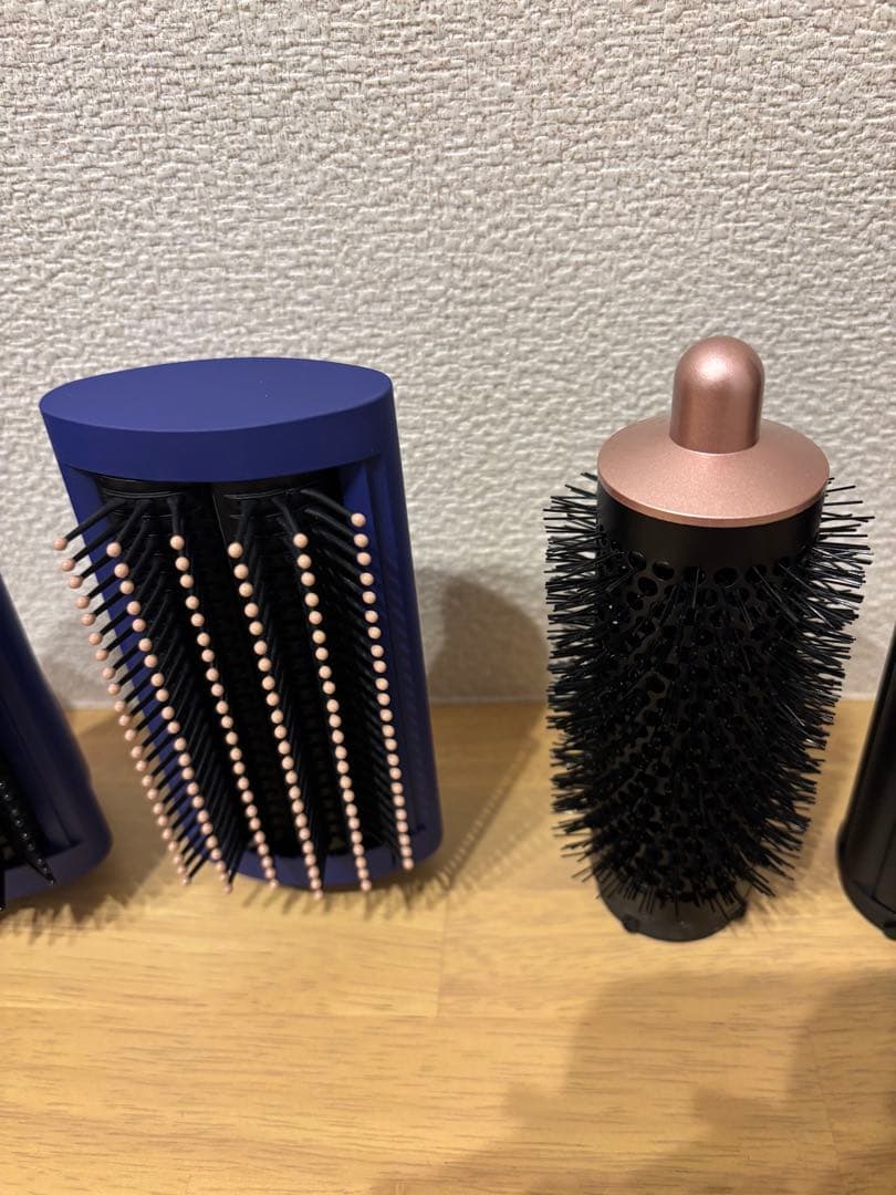 ダイソンエアラップ　HS05 ヘアスタイラー　ロゼ