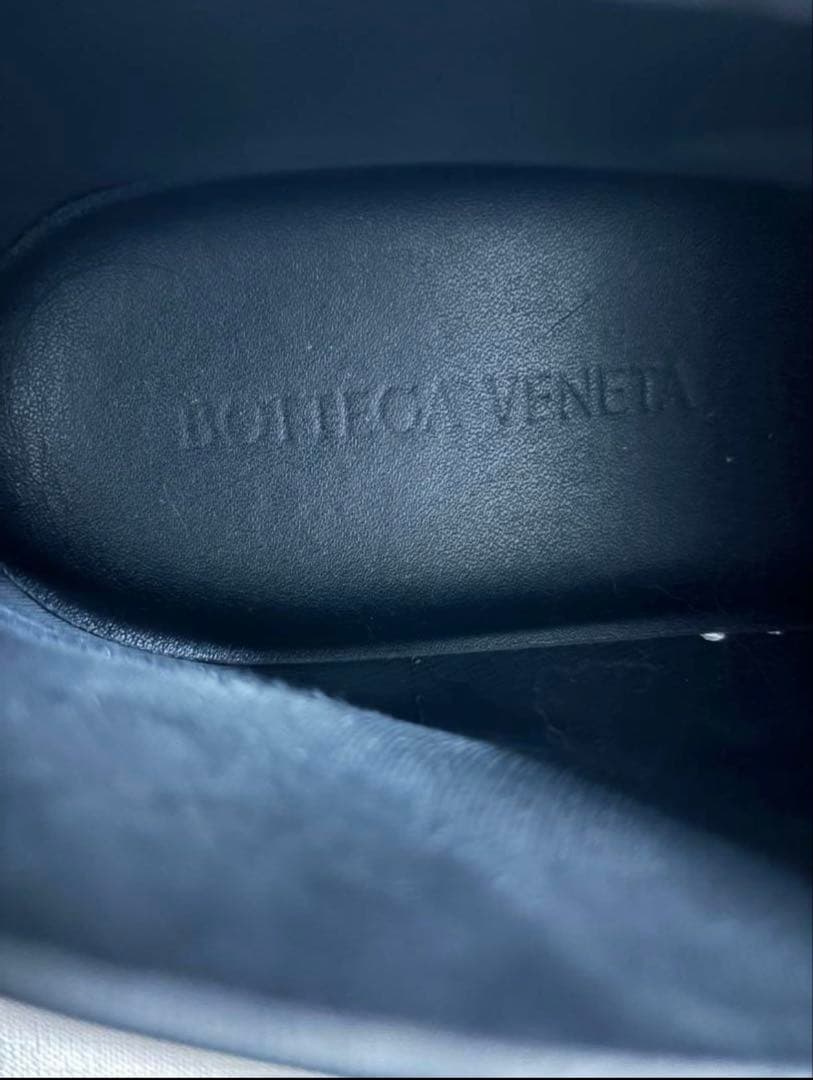 Bottega veneta stride ボッテガヴェネタ