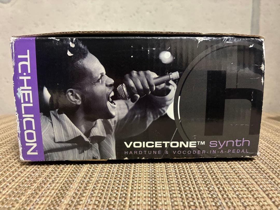 TC-HELICON Voicetone Synth ボーカルエフェクター
