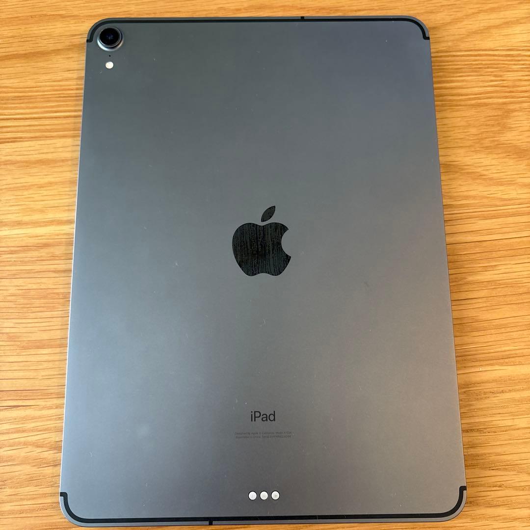 Apple iPad Pro 11インチ（キーボード付き）