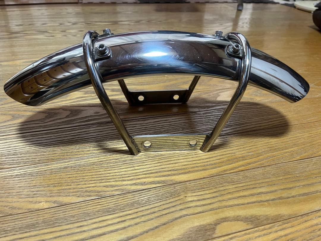 チャックボックス　フロントショートフェンダー