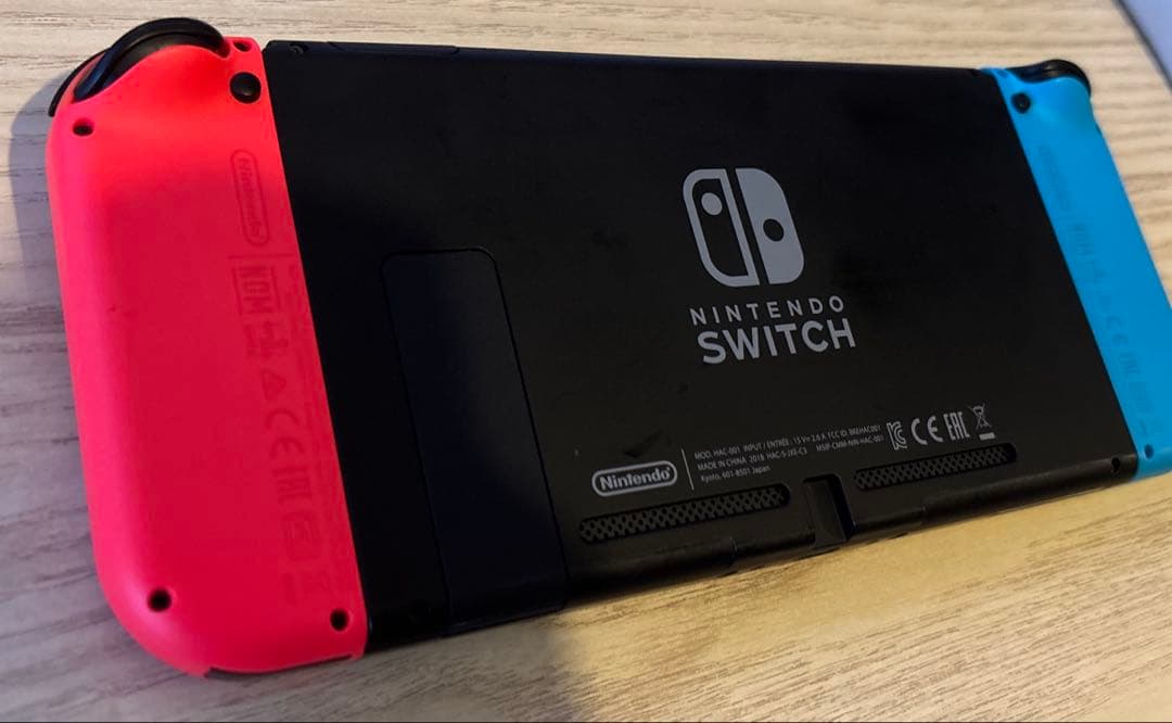 Nintendo switch 本体　初期型