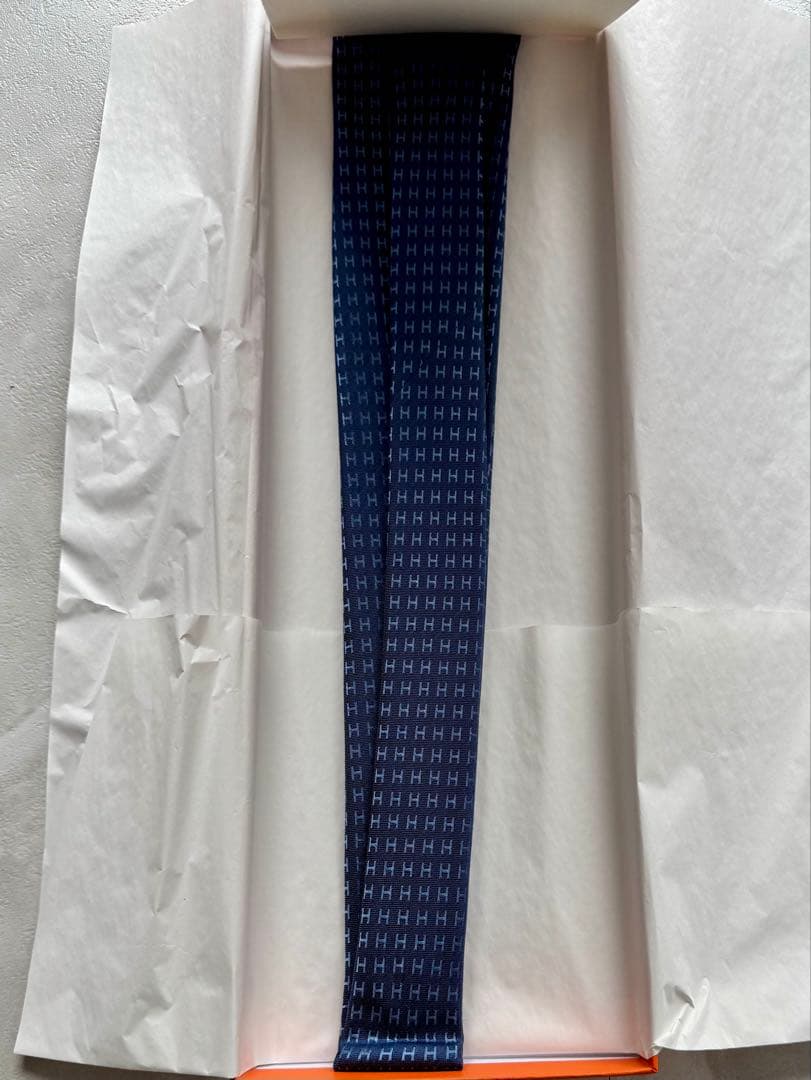 HERMES エルメス　ネイビー Hロゴ シルクネクタイ